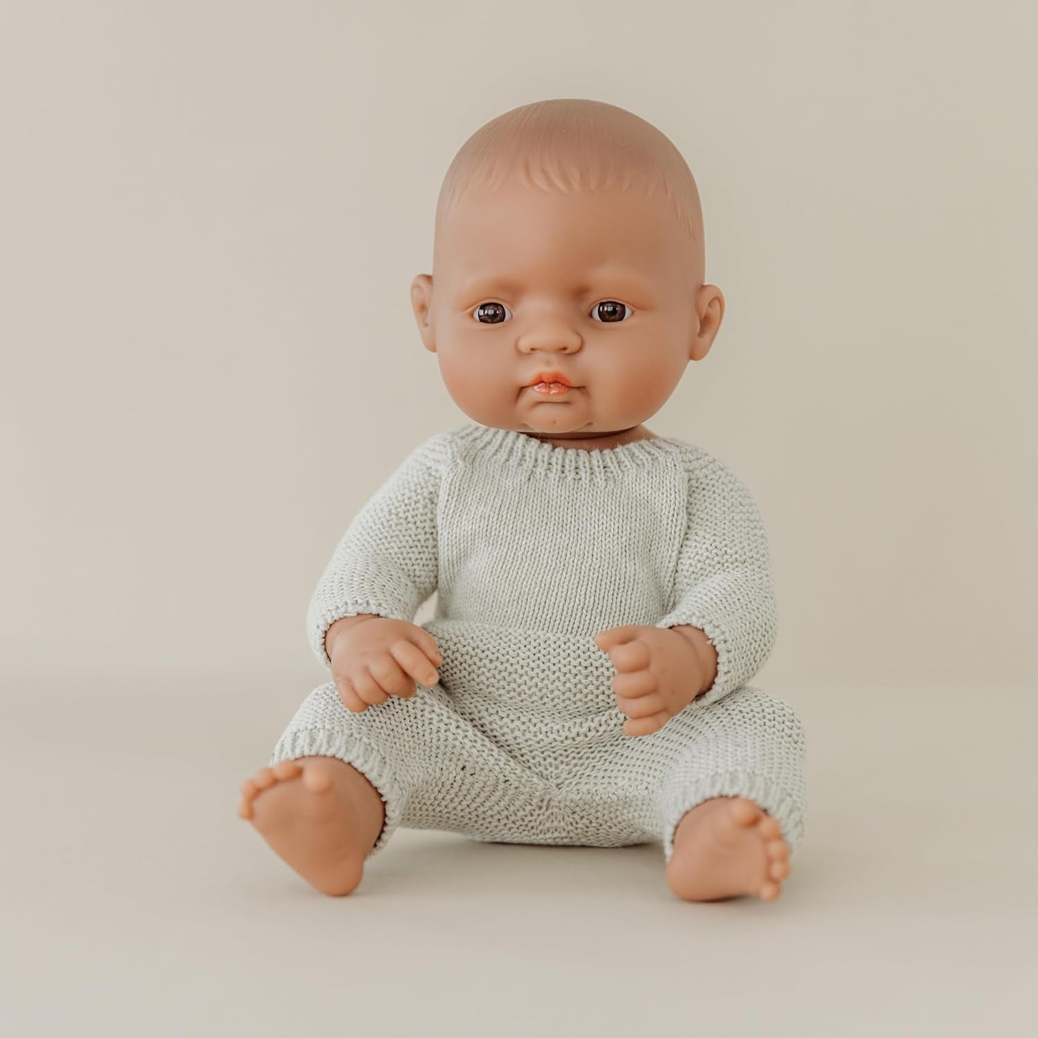 Miniland 31037 - Bebé Sudamericano Junge Tüte - sin ropa interior, 32 cm