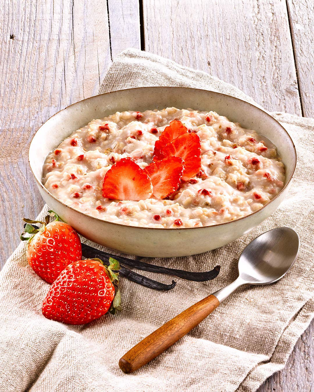 Avena instantánea RUF con fresas y vainilla, una comida de verano con avena lista en 3 minutos, 1 sobre x 65g