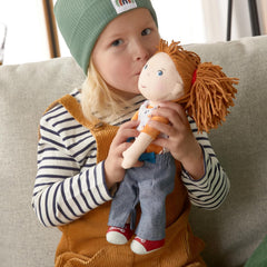 HABA Puppe Malou - 30 cm große Stoffpuppe zum Spielen und Kuscheln - Weiche und waschbare Materialien - Ideale Alternative zur Plüschpuppe - Geeignet für Kinder ab 1,5 Jahren - 2010818001