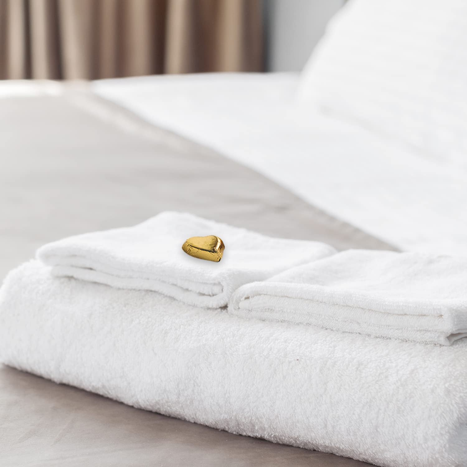 Günthart 150 Piezas Corazones de Chocolate Dorado con Relleno de Turrón, Reno | Rodolfo el Rojo - Crema de Turrón | Corazones de chocolate dorado | Concurso | Corazones de chocolate dorado | Navidad (1,2 kg)