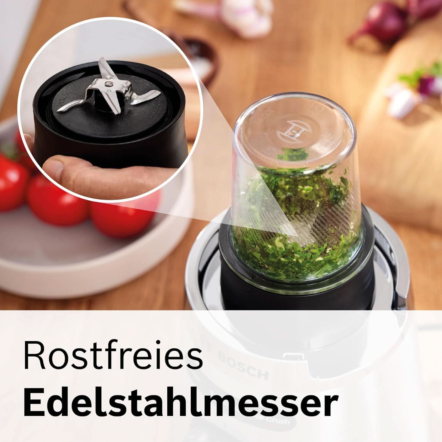 Batidora de mano Bosch Vitapower Serie 4 MMB6177S, Edelstahl-Klingen Made in Germany, Vaso de cristal termoseguro de 1,5 L, Botella para llevar de 0,6 L, Tapón, Kleinerkleinerer universal, 30.000 U/Min, 1200 W, Plata Cocina Naty Shop