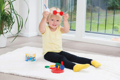 Lena 35946 Steckspiel Rondi 45 en Baudose, 55 Teile en bunten Farben, ca. 45 mm, de 3 años a 10 años, Konstruktionsspielzeug mit Steckteilen, Mehrfarbig