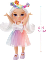 Rainbow High Littles - Opal Raine - păpușă mică, mobilă - păpușă mare de 14 cm în culorile curcubeului cu geantă și unicorn magic - pentru copii și colecționari Papusi Naty Shop