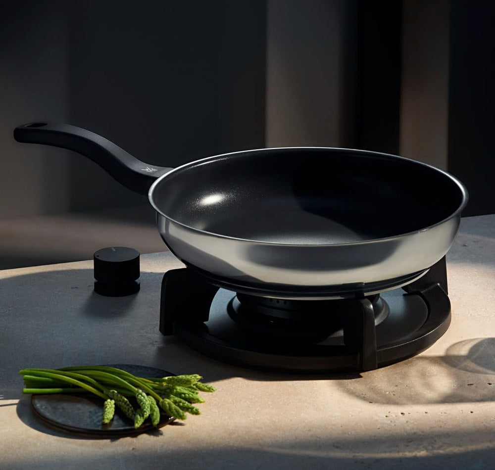 WMF Devil, inducție, oțel inoxidabil acoperit Cromargan, mâner din plastic Oale si Tigai Naty Shop