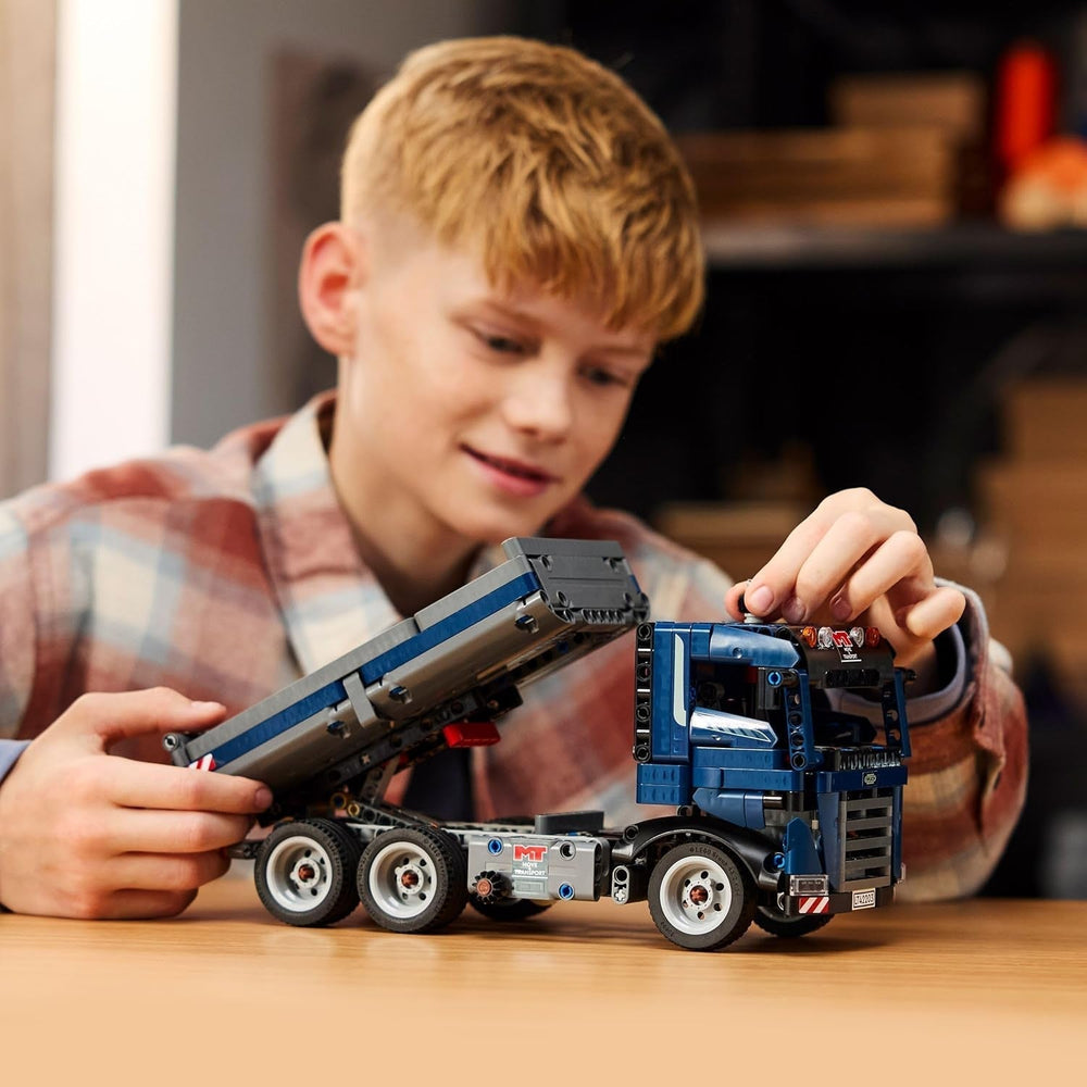 LEGO Technic Camión volquete de juguete con volante y camión volquete móvil - vehículo de construcción azul - idea de regalo para cumpleaños o días festivos - juego de construcción para niños y niñas a partir de 9 años 42203 Juegos de construcción Besuche den LEGO-Store