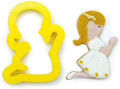 0803038 Formă de biscuiți Împărtășanie Fetiță 8,5 x 6 x 2 Î cm