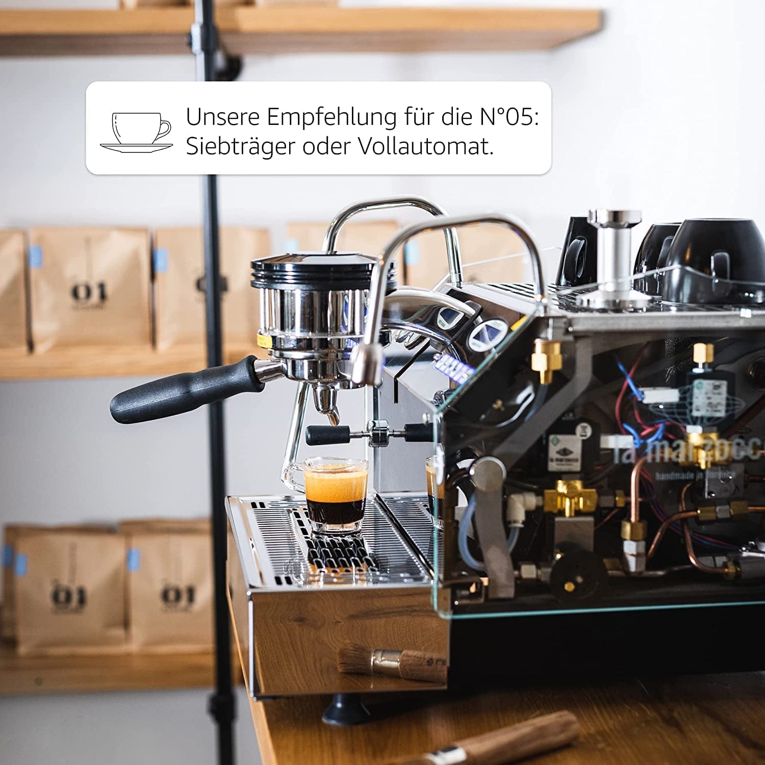 Espresso Nr. 5 - Amestec Arabica de la coffee858 (320g). Amestec pur de Arabica din Brazilia 45%, Honduras 20%, Guatemala 20% și Etiopia 15%.