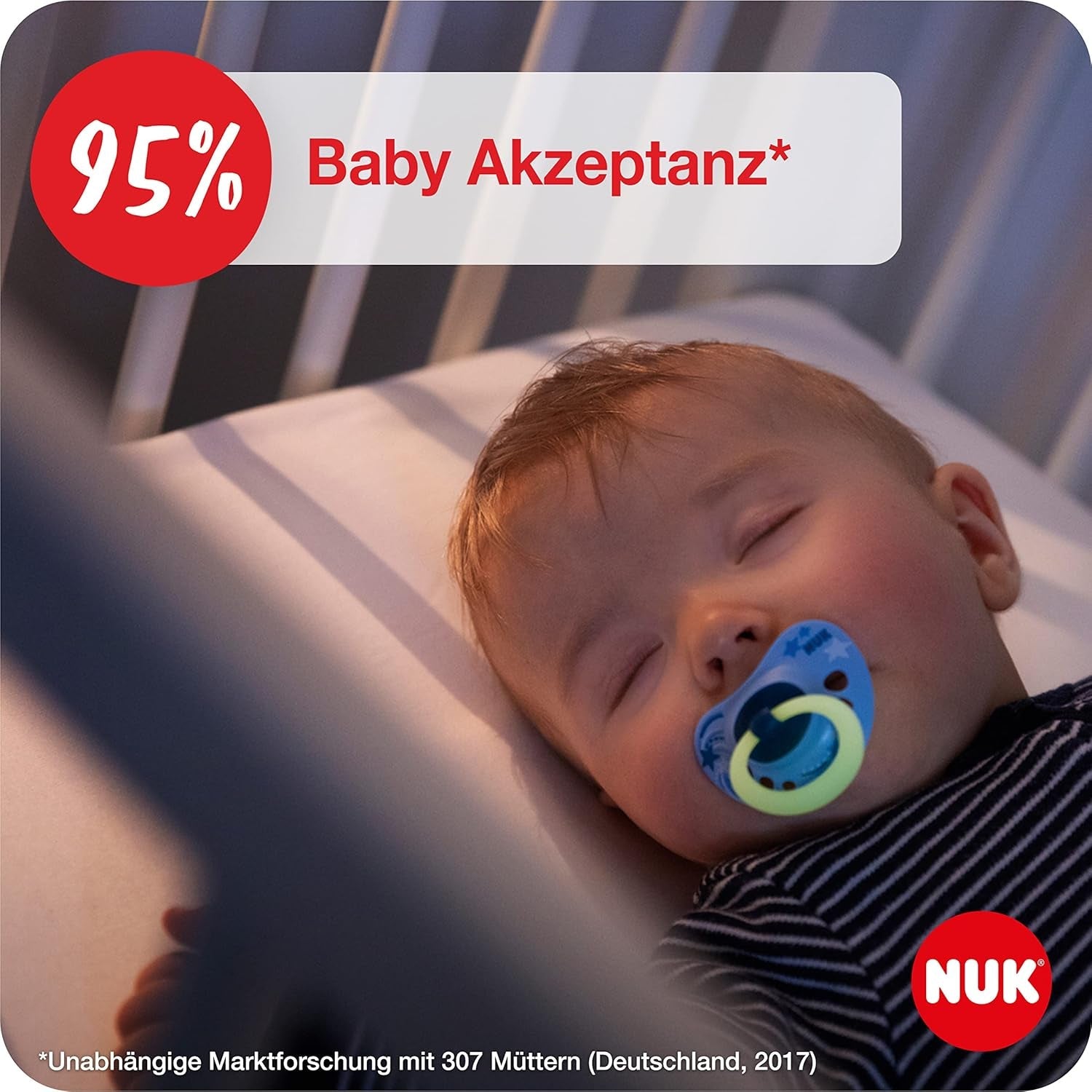 Suzete NUK Signature Day & Night pentru bebeluși | 0-6 luni | Calmează 95% dintre bebeluși | Suzete din silicon în formă de inimă, fără BPA | Strălucesc în întuneric | Stele | Pachet de 4