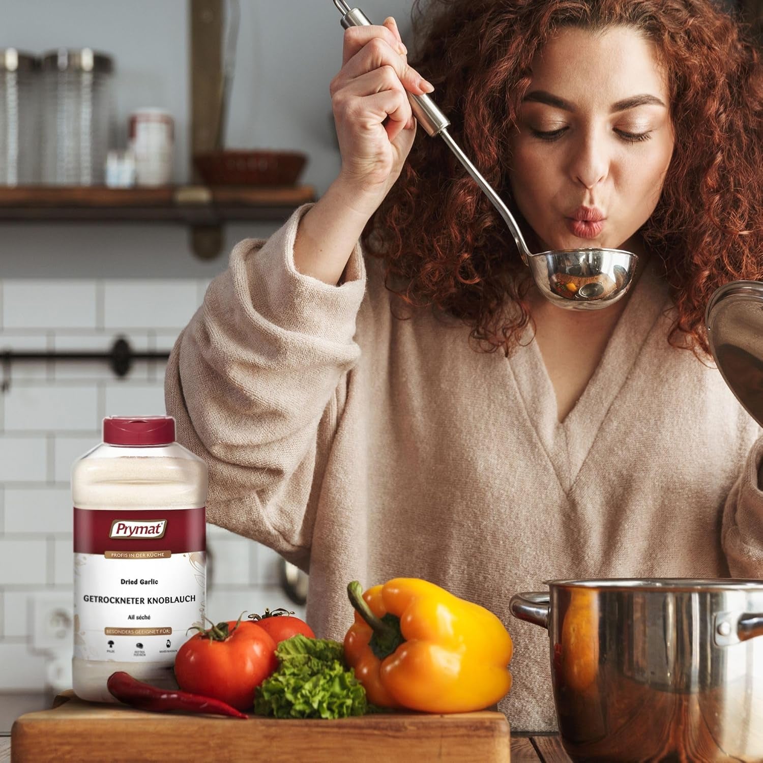 Prymat Getrockneter Knoblauch granuliert 1,05 kg – Aromatisches Knoblauchgranulat zum Würzen von Fleisch, Fisch, Gemüse, Sauce, Dips & Marinaden – intensiv im Gesmack – ohne Zusätze