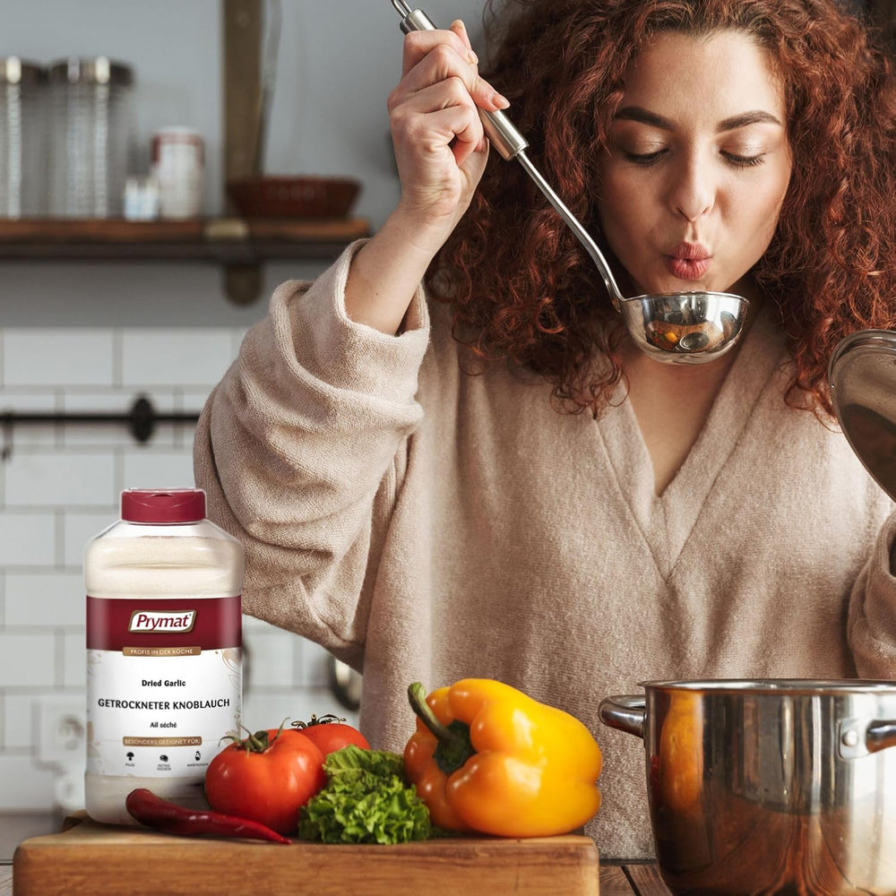 Prymat Getrockneter Knoblauch granuliert 1,05 kg – Aromatisches Knoblauchgranulat zum Würzen von Fleisch, Fisch, Gemüse, Sauce, Dips & Marinaden – intensiv im Gesmack – ohne Zusätze