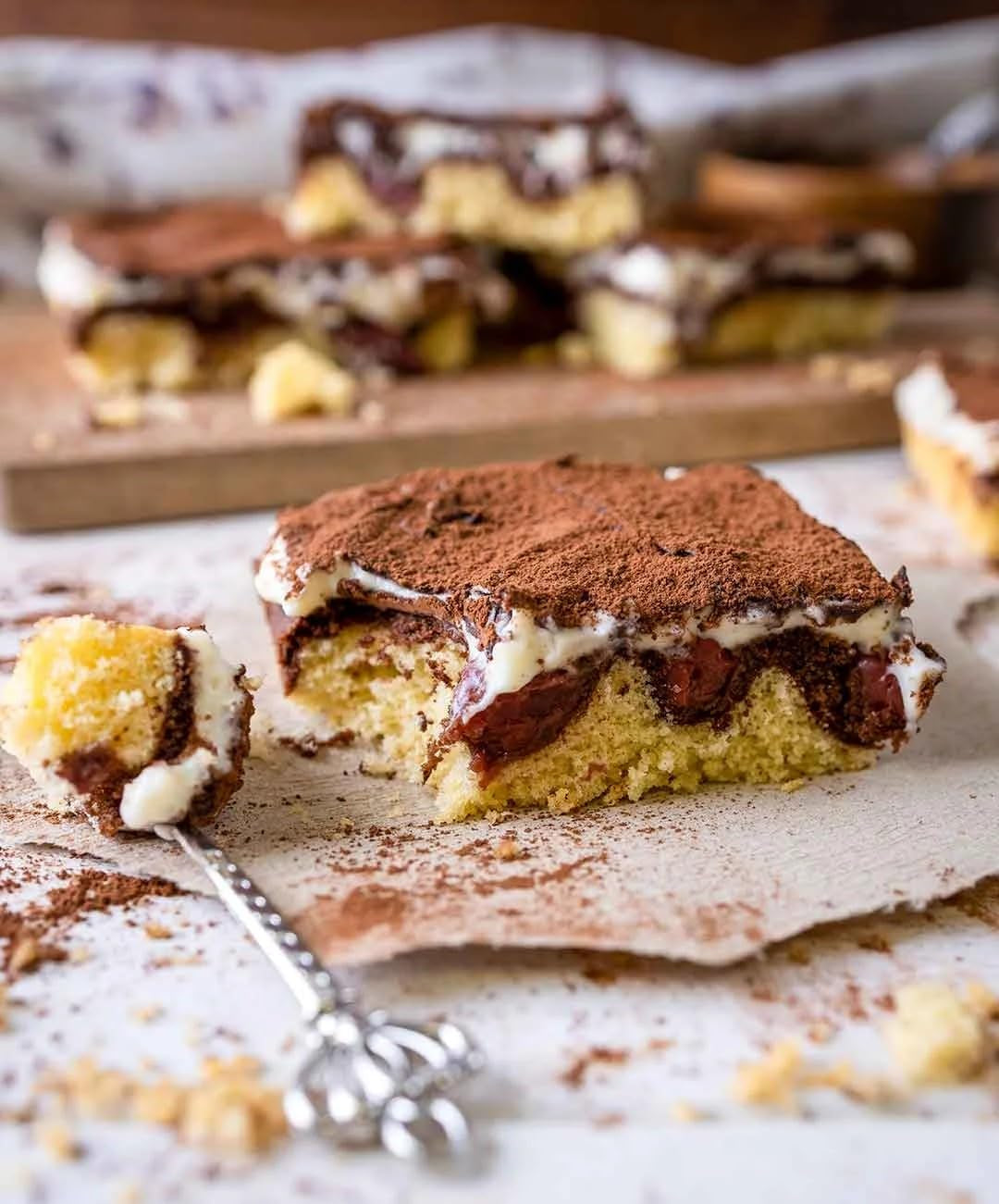 RUF Rührkuchen Backmischung, Nur Wasser & Öl Zugeben, Rezeptur Für Blechkuchen, Kastenkuchen, Muffins, Gugelhupf Und Tortenböden, 1X1000G Mezcla para hornear y cocinar Naty Shop