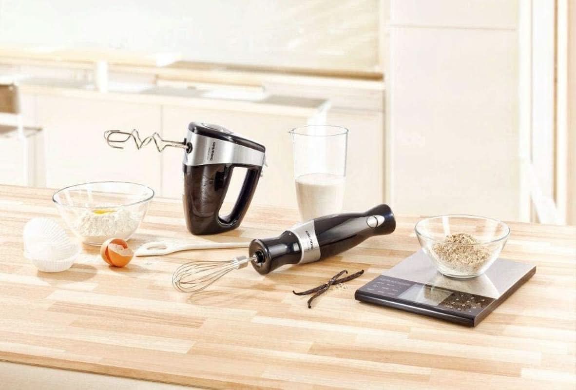 Grundig HM 5040 Premium-batidora de mano (300 vatios), Schwarz-Silber Naty Shop