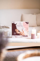 alessandro STRIPLAC PEEL OR SOAK DELUXE KIT - Set de esmaltes de uñas UV - Para una manicura profesional y delicada en 15 minutos - Vegano y libre de crueldad animal - Incluye lámpara LED