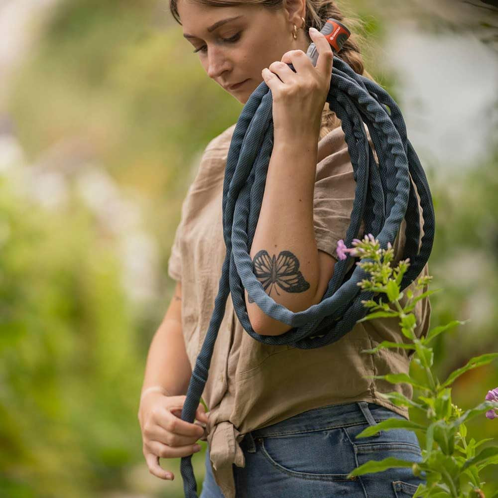 Set Gardena Liano Xtreme 1/2 inch, 15m: Furtun de grădină extrem de robust din material textil, cu furtun interior din PVC, ușor, rezistent la intemperii (18465-20)