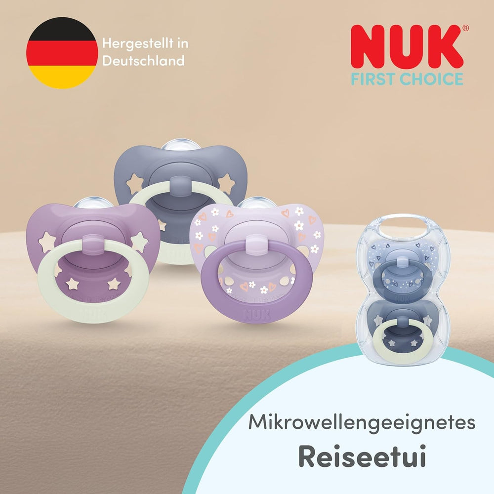 Suzete NUK First Choice Classic Day & Night pentru bebeluși | 6-18 luni | Suzete ortodontice care strălucesc în întuneric | Acceptare 95% de către bebeluși** | Albastru | Pachet de 2