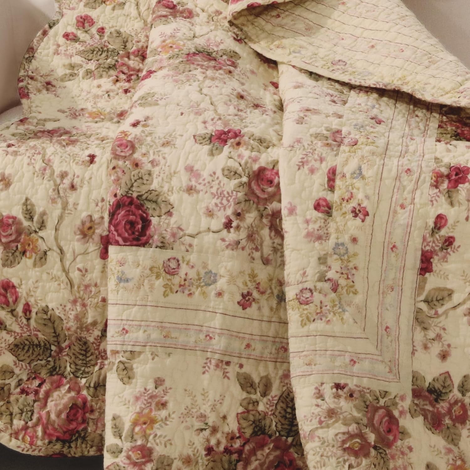 Greenland Home Antique Rose - estampado floral clásico y tradicional - 100% algodón, manta acolchada, 127 X 152,4 cm, color crudo Camas y fundas Greenland Home Fashions