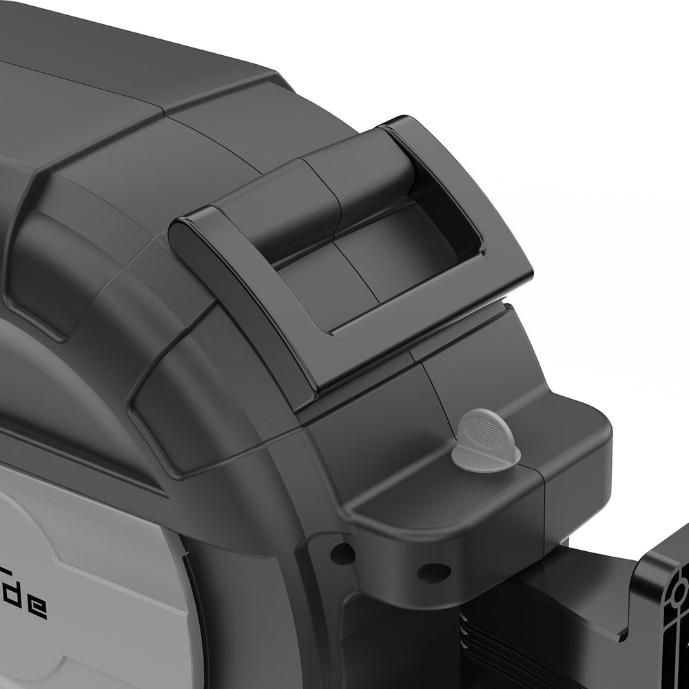 Rolă automată pentru furtun Güde 30-2-2 1/2 (rotație la 180°, pentru montare pe perete, furtun de 30 m, pulverizator de apă, suport de perete, retragere automată, opritor retragere, mâner de transport, 2 cuplaje rapide)