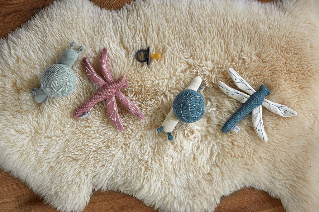 LÄSSIG jucărie pentru copii cu clopoțel Garden Explorer melc albastru Jucarii Bebe Naty Shop