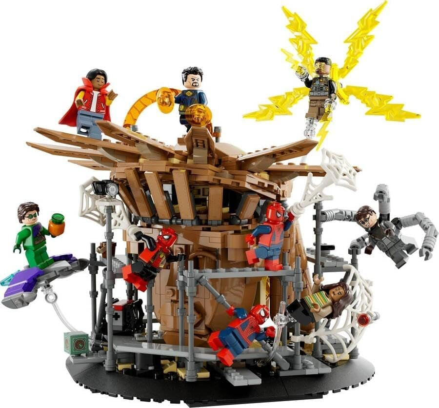 LEGO 76261 Marvel El Gran Enfrentamiento de Spider-Man, Spider-Man: No Way Home, set con 3 minifiguras de Peter Parker más el Duende Verde, Electro, Sandman, Ned, Doctor Strange y MJ, modelo coleccionable Juegos de construcción Besuche den LEGO-Store