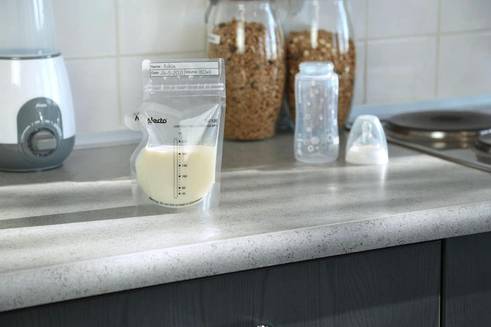 BF100 Bolsa de almacenamiento para leche materna - Bolsa para leche materna - capacidad 220 Ml - 100 piezas - Transparente Alimentación y Accesorios Lactancia Bebe Naty Shop