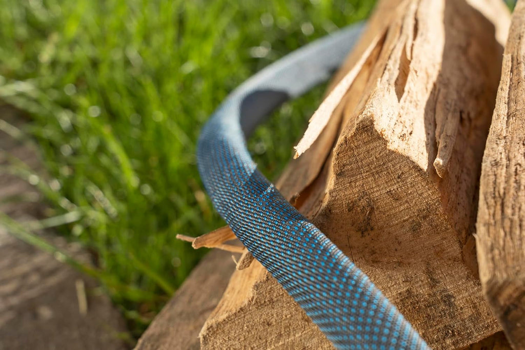 Gardena Liano Xtreme 1/2 inch, Set 15m + Geantă: Furtun de grădină extrem de robust din material textil cu geantă, cu furtun interior din PVC, ușor, rezistent la intemperii (18468-20)