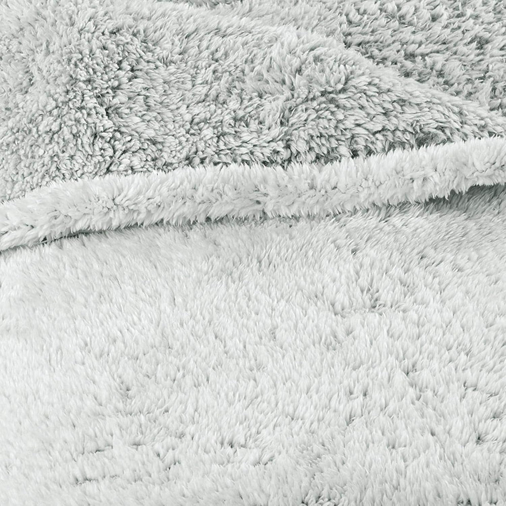 Aqua-Textil Manta de peluche mullida 150 x 200 cm Gris blanco Melange Felpa Manta para la televisión Colcha Sherpa Fleece Oeko-Tex Ottawa Camas y mantas Besuche den aqua-textil-Store