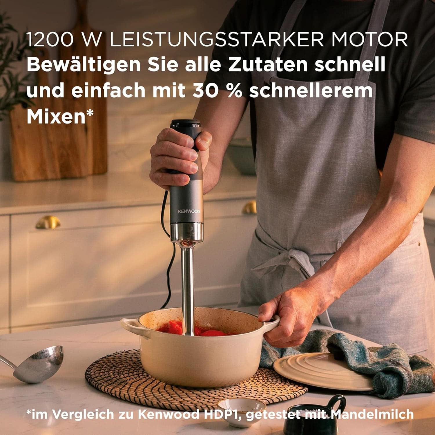 Kenwood Triblade XL Pro Stabmixer HBM80.322BK, 1200W, Variable Geschwindigkeiten, Edelstahl(Pürierfuß), Schneebesen, Emulgieraufsatz, 500Ml Zerkleiner, 700 & 250Ml Becher, Spülmaschinenfeste Teile Bucatarie Naty Shop