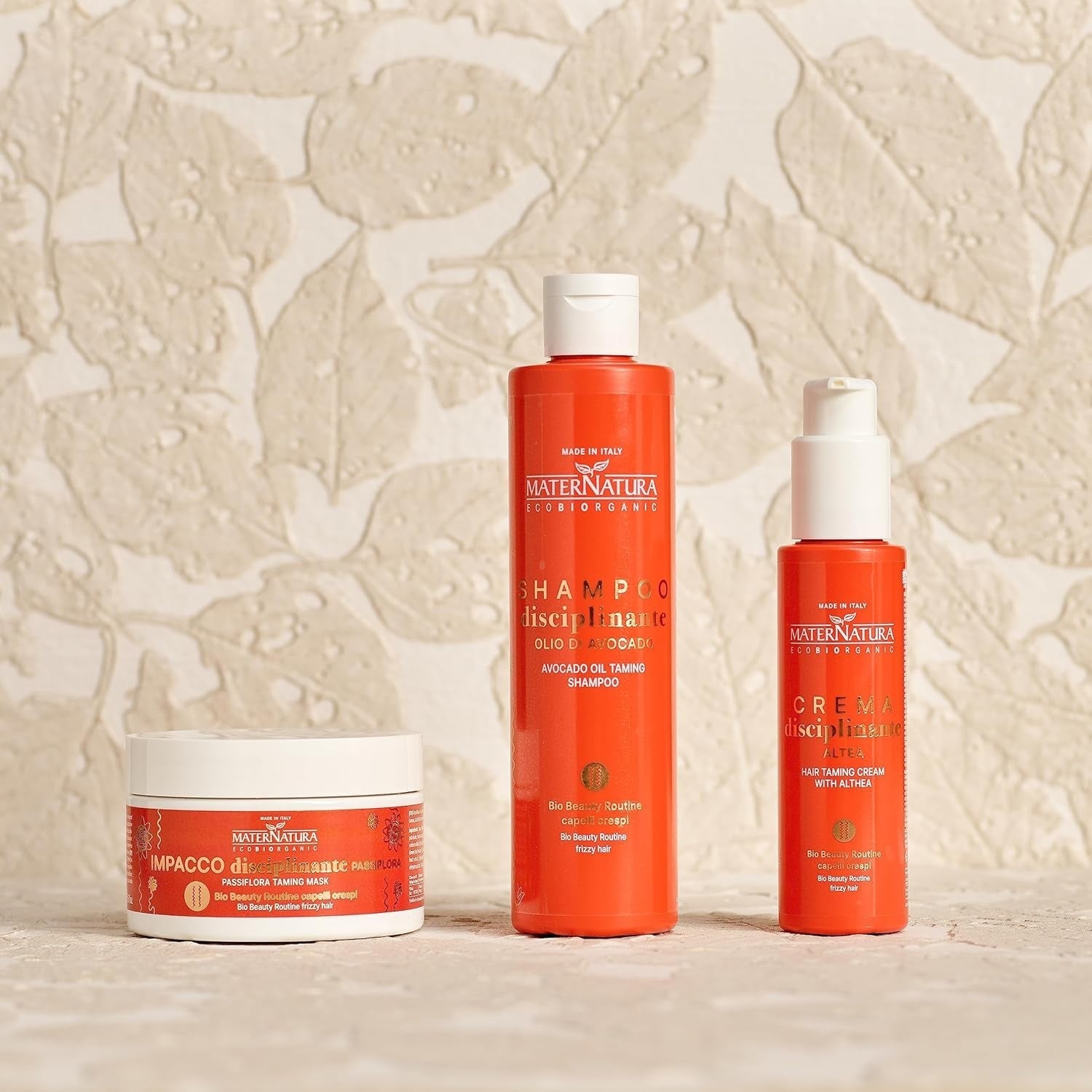 Maternatura, Mască de păr disciplinantă pentru păr creț cu floarea pasiunii, reparare, rezistență și strălucire pentru bucle perfecte, rutină de frumusețe organică pentru păr creț, Made in Italy - 100 ml Masca de par Naty Shop