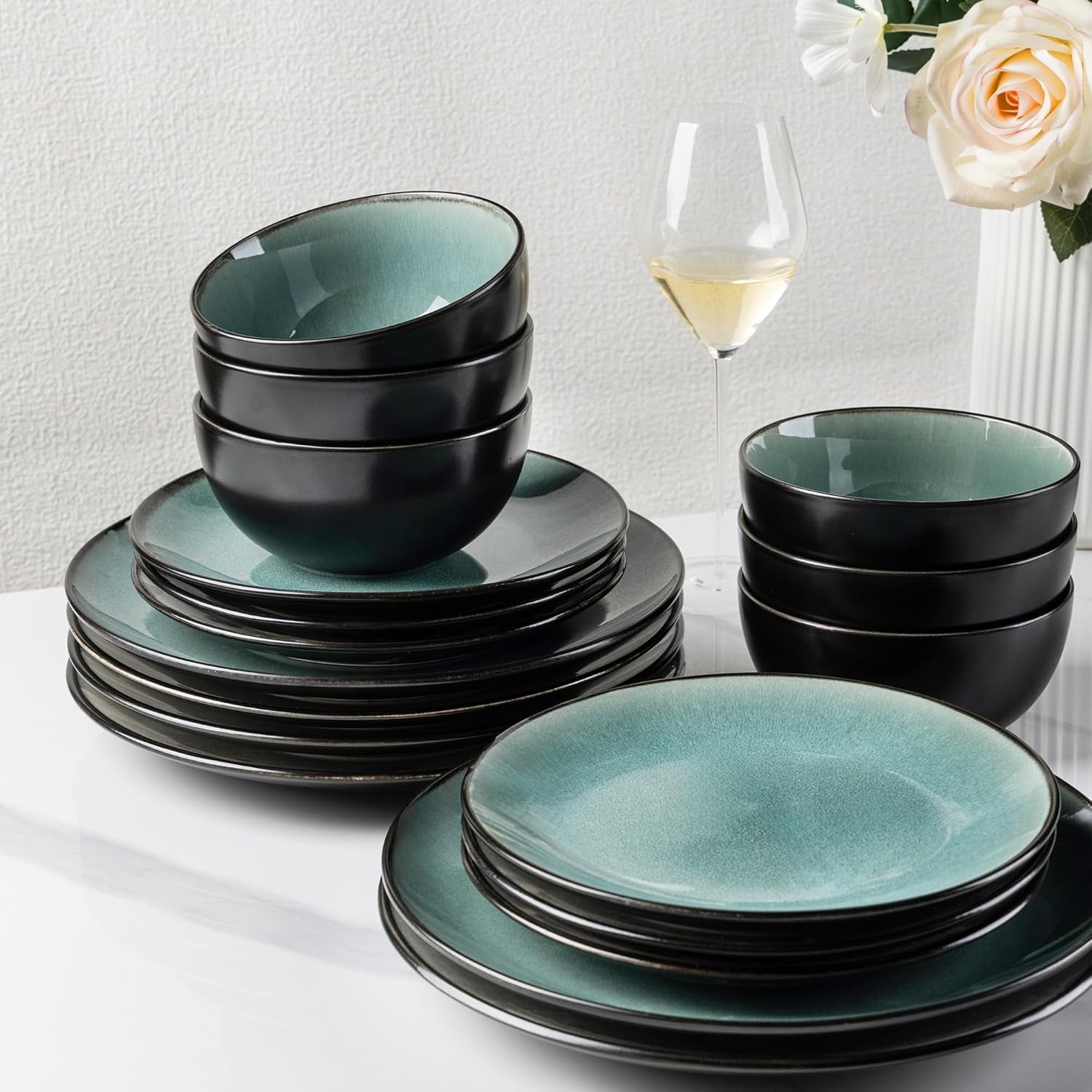 Set de veselă GBhome din gresie pentru 4 persoane, 12 piese, glazură reactivă, lucrat manual, potrivit pentru cuptorul cu microunde și mașina de spălat vase, set de bol și farfurie, culoare petrol, GDW025WB-EU