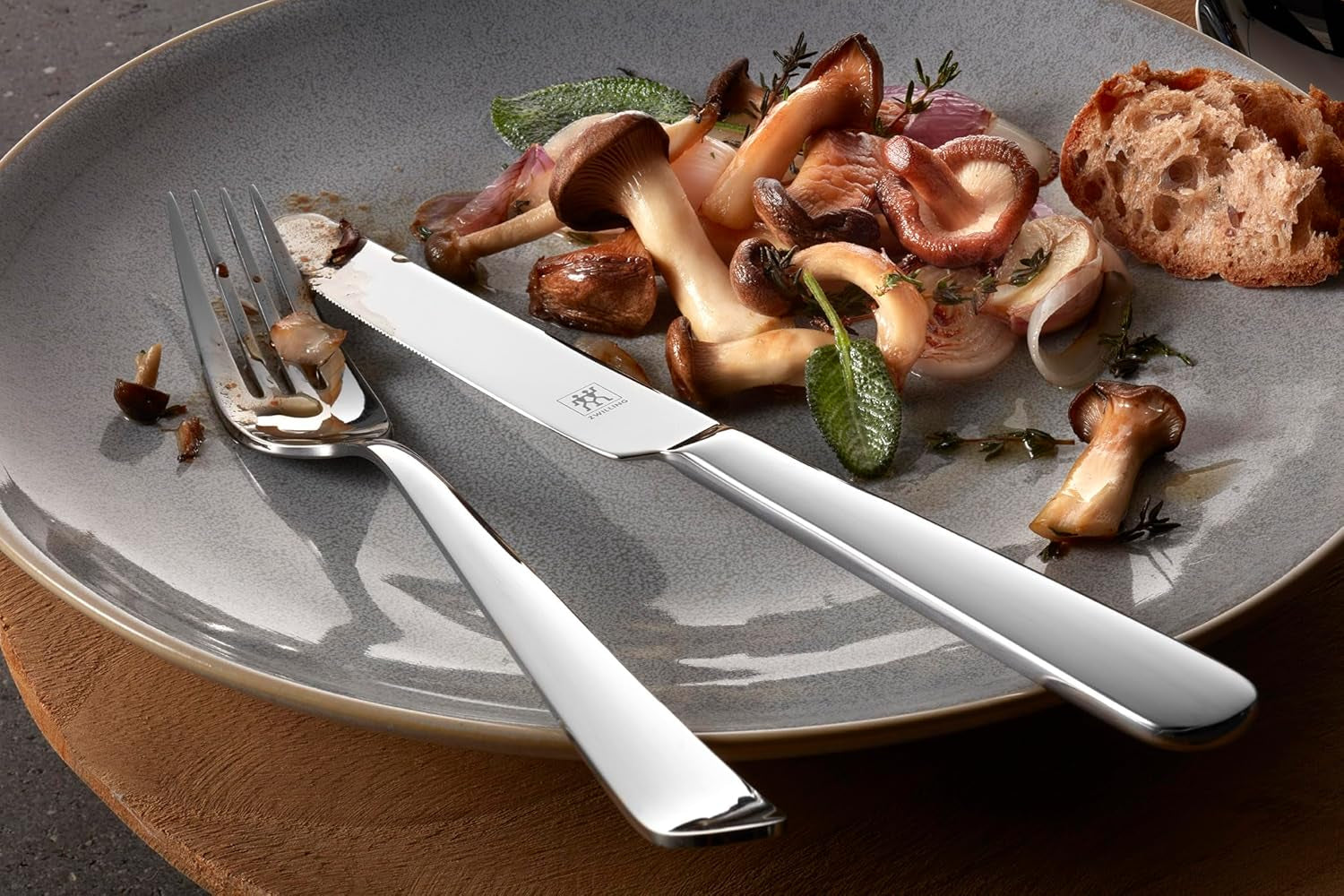 ZWILLING Swing Besteckset, 30-Tlg, Für 6 Personen, 18/10 Edelstahl, Essbesteck Poliert, Spülmaschinengeeignet, Silber Kitchen Naty Shop