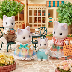Sylvanian Families - 5738 Familia Pisicilor de Lăpte - Figurine pentru casă de păpuși