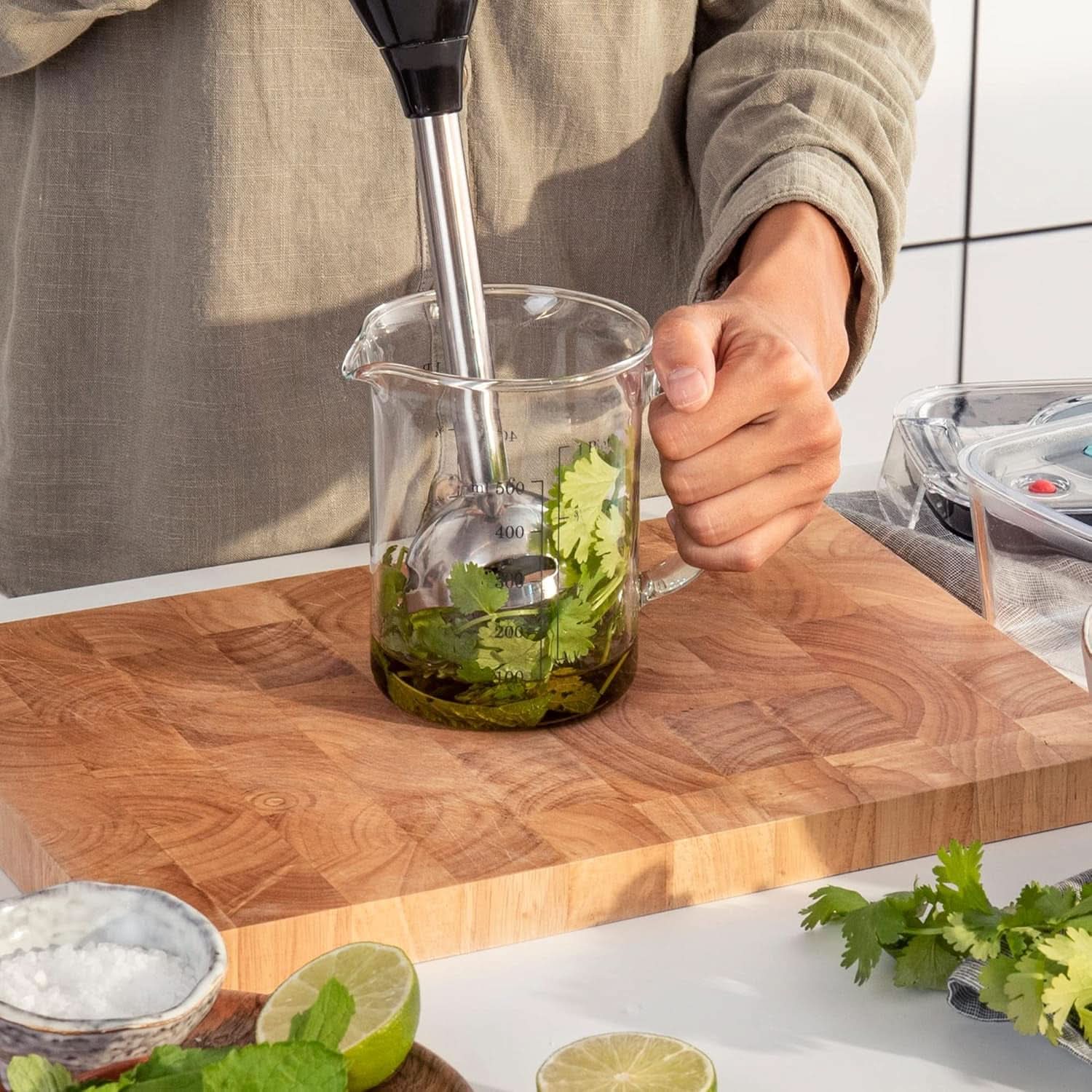 Bosch Ergomixx Style Stabmixer MS6CM61V2, función Vakuum, bomba Vakuum, beutel Vakuum, 4-Klingen-Messer, 12 Stufen, función Turbo, 1000 W, negro/antracita Madre e hijo Naty Shop