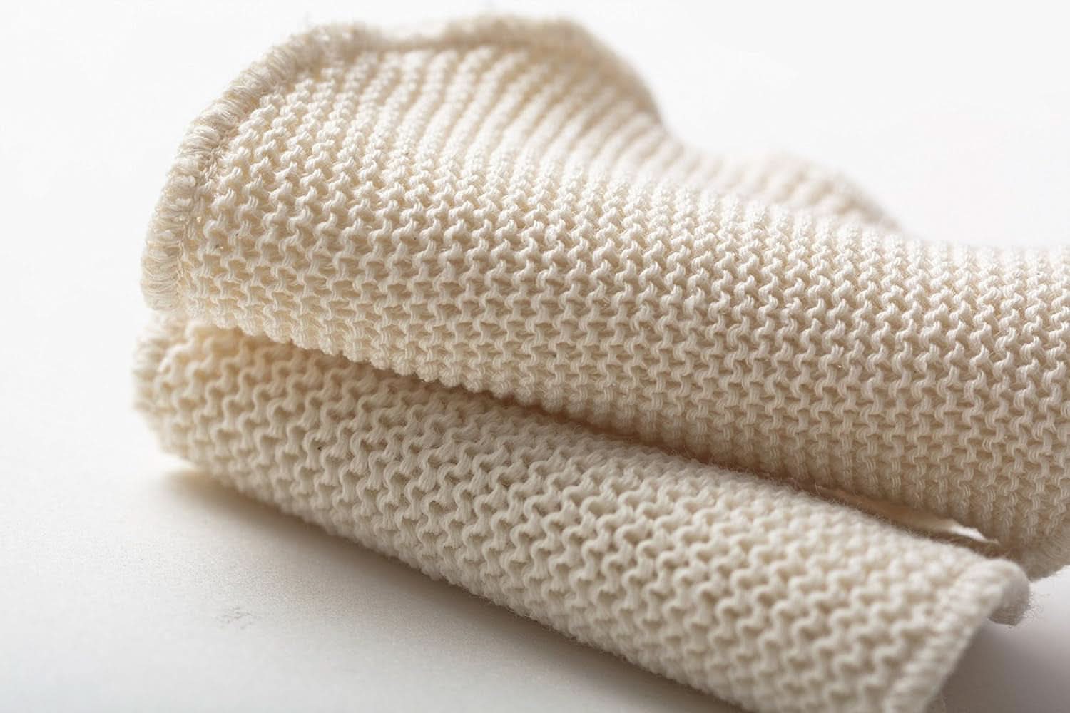 ELANEE Tampoane de alăptare din lână de mătase (2 straturi) - Tampoane de alăptare lavabile manual - Delicate pentru mameloanele foarte folosite Accesorii Hrana si Alaptare Bebe Naty Shop