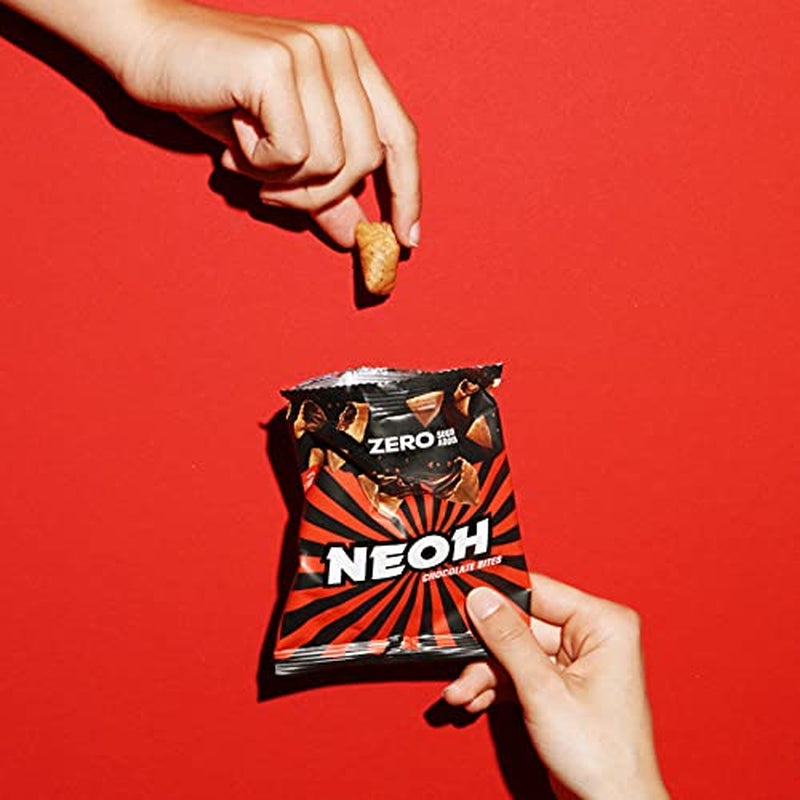 Bocaditos de chocolate NEOH | Sin azúcares añadidos, 100kcal por ración, trozos crujientes con relleno cremoso de avellanas y cacao, perfecto para llevar o como sustituto del muesli | Keto, bajo en carbohidratos | Paquete de 3 x 29 g