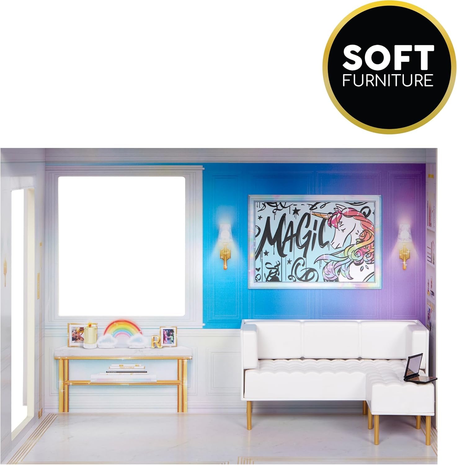 Rainbow High Townhouse - Casă de păpuși din lemn cu 3 etaje cu 5 camere colorate și terasă - Casă complet mobilată cu lift și accesorii funcționale - Jucărie pentru copii de la 4 la 12+ ani Casute de papusi Naty Shop