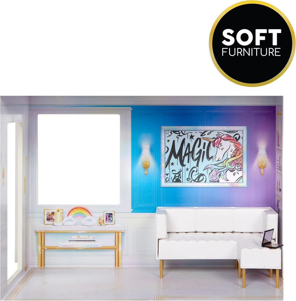 Rainbow High Townhouse - Casă de păpuși din lemn cu 3 etaje cu 5 camere colorate și terasă - Casă complet mobilată cu lift și accesorii funcționale - Jucărie pentru copii de la 4 la 12+ ani Casute de papusi Naty Shop