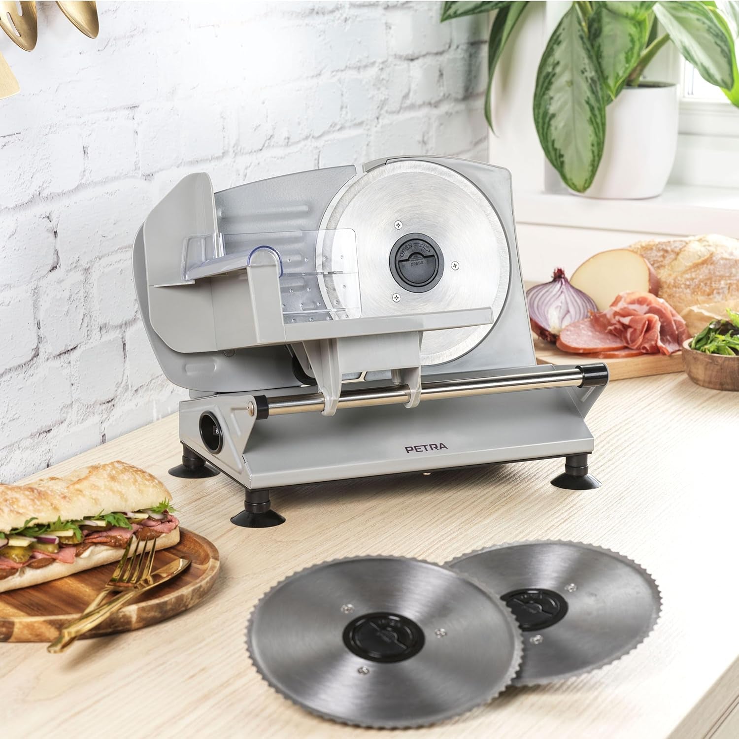 Petra PT4636VDE Feliator electric multifuncțional, grosime de tăiere 1-15Mm, 3 lame din oțel inoxidabil netede Rasnite si Feliatoare Naty Shop