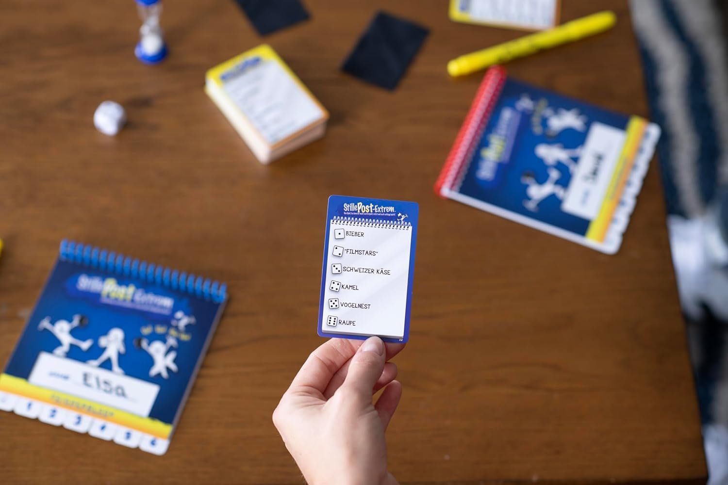 Goliath, Extreme MAIL, un juego de fiesta para adultos y niños de 8 años en adelante, un juego de dibujo rápido y divertido para familiares o amigos, juegos de mesa, de 4 a 6 jugadores, 20 minutos