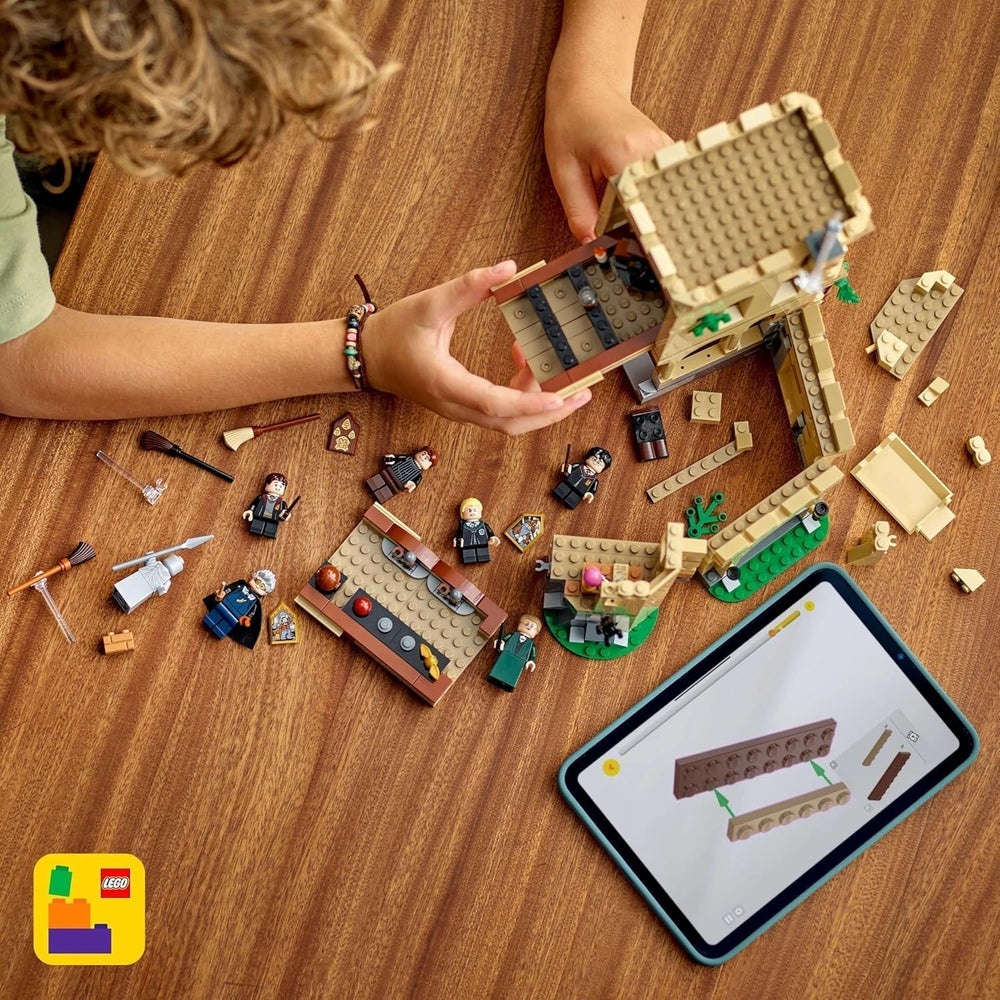 Castillo de Hogwarts LEGO Harry Potter: Lecciones de vuelo Juego de aventuras con 6 minifiguras coleccionables, incluidos Draco Malfoy y la profesora McGonagall Juego de rol para niños y niñas de 9 años 76447 Juegos de construcción Besuche den LEGO-Store