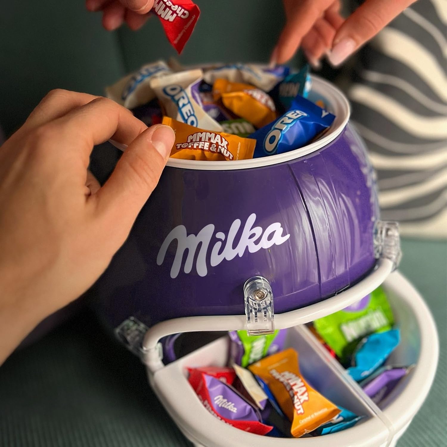 Milka Favourites – una mezcla de 5 surtidos de chocolate populares, 108 chocolates envueltos individualmente – 1 kg