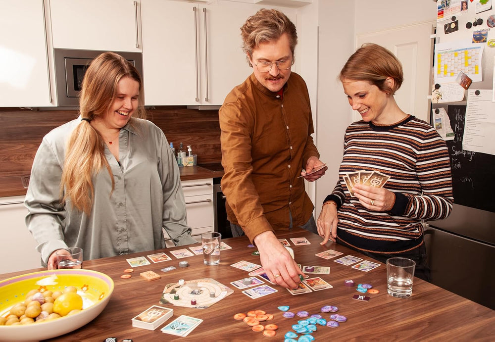 Pegasus Spiele 51330G Valle de la Eternidad, M, Blanco