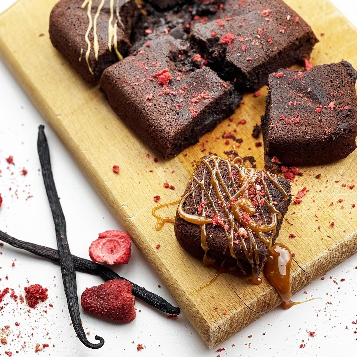 Fructe liofilizate BAM, 40 grame, fructe naturale, deserturi perfecte, aromă bogată (căpșuni) Produse deshidratate Naty Shop