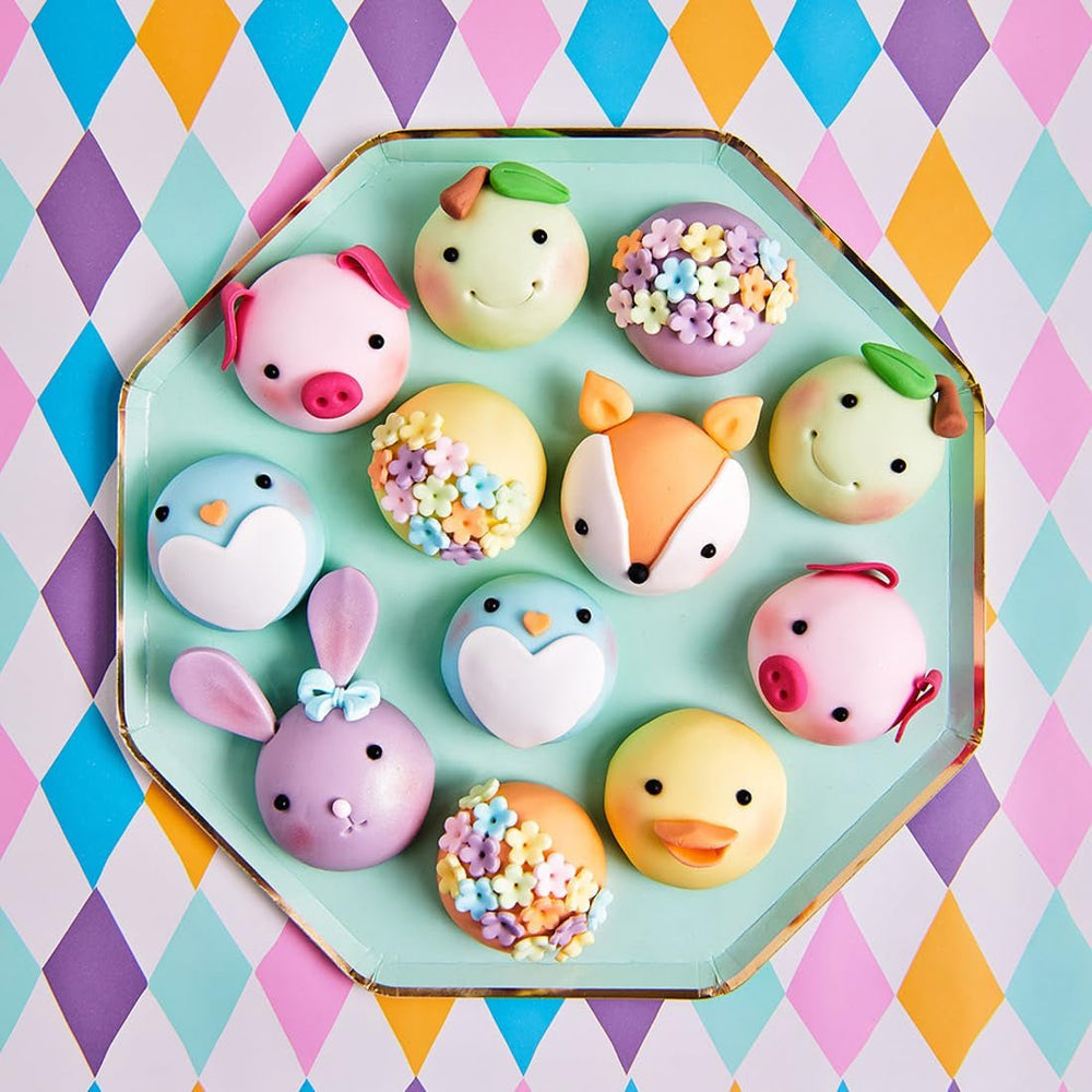 FunCakes Fondant laminat alb strălucitor: ușor de utilizat, neted, flexibil, moale și pliabil, perfect pentru decorarea prăjiturilor, halal, kosher și fără gluten. 1 kg Pasta de zahar Naty Shop