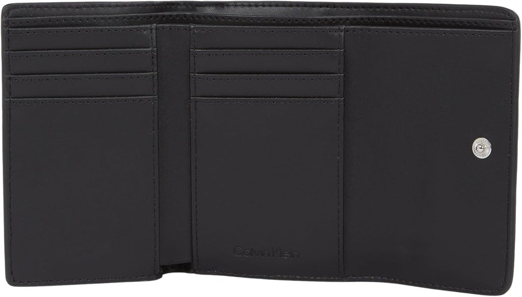 Portofel de damă Calvin Klein Must Small Trifold Mono Klein, negru (Black Mono), mărime unică Portofel Femei Naty Shop