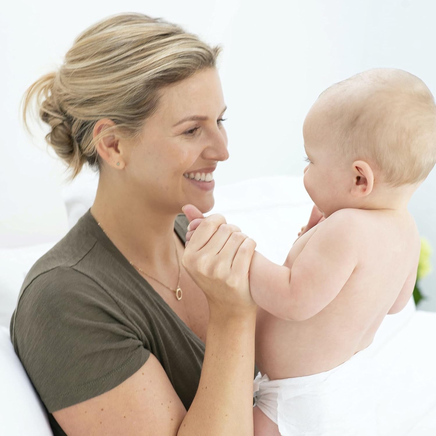 WELEDA Organic Baby Calendula Care Cream Body & Face 75ml - Cremă de față / cremă de piele pentru cosmetice naturale cu ulei de susan și lanolină pentru îngrijirea pielii uscate. Cremă hidratantă de îngrijire pentru bebeluși și copii Copii - Baie si Skincare Naty Shop